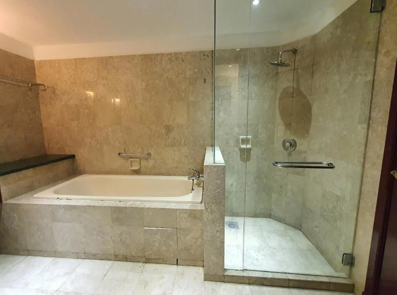 Homestay Heart Of Bukit Bintang Walk To Monorail & Lrt St By Cloud Host Kuala Lumpur 0*,